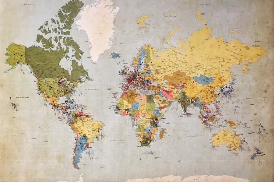 Global trade routes map representing worldwide export markets